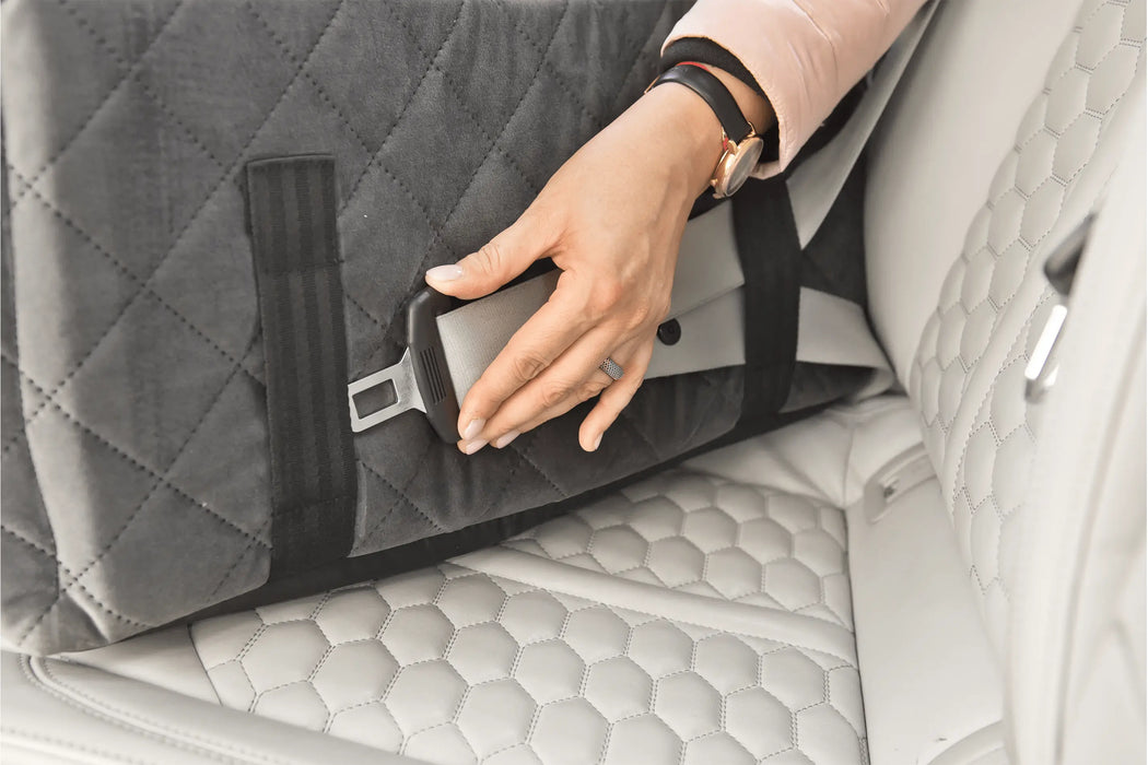 Velvet Silver - Autostoel voor honden - Orthopedisch